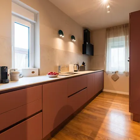 Abrega, S Bazenom Apartment Tar-Vabriga